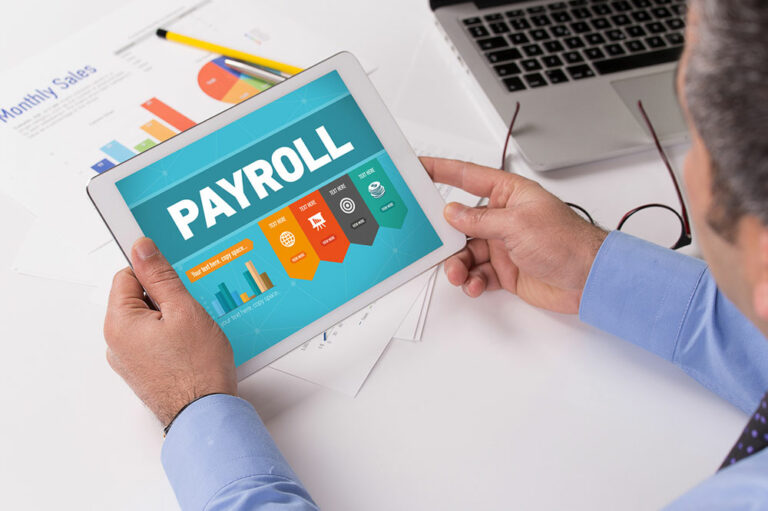 Top pros and cons of online payroll services